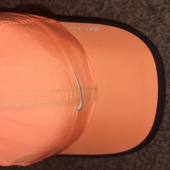 Nike Feather Lite Dri-Fit Adjustable Coral Gray Women's Hat OS - Picture 4 of 11